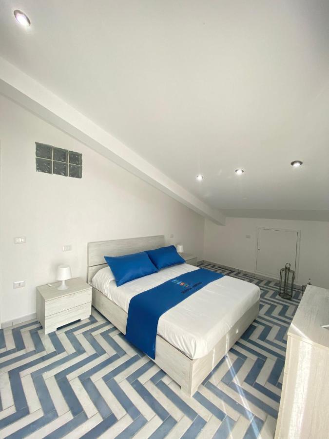 Serra Marina Rooms And Apartments Санта Мария ди Кастелабате Екстериор снимка