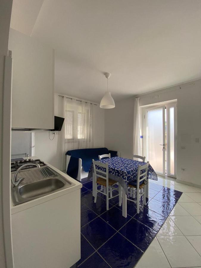 Serra Marina Rooms And Apartments Санта Мария ди Кастелабате Екстериор снимка